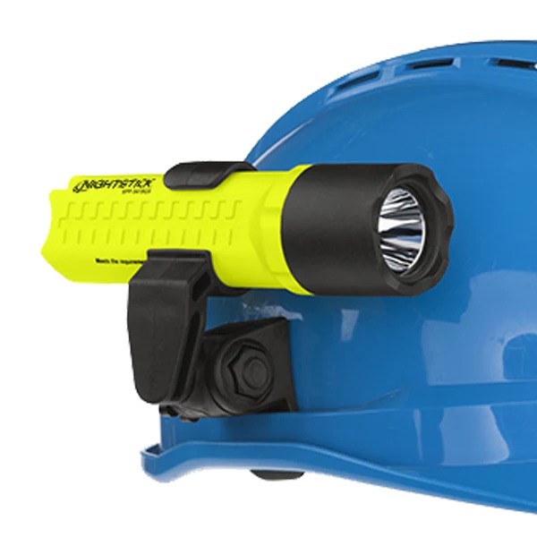 NIGHTSTICK IS Flashlight with Kit